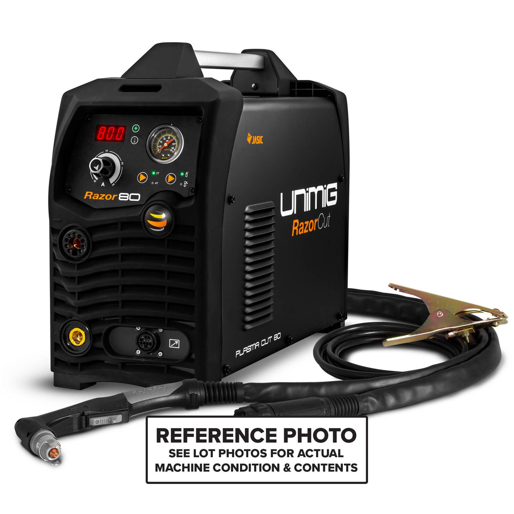 LOT A370 - RAZOR CUT 80 PLASMA CUTTER