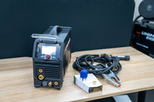 Load image into Gallery viewer, LOT A353 - VIPER MULTI 195 MAX WELDER
