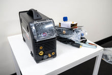Load image into Gallery viewer, LOT A291 - VIPER MULTI 195 MAX WELDER

