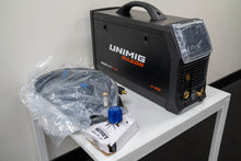 Load image into Gallery viewer, LOT A305 - RAZOR MULTI 230 AC/DC WELDER
