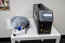 Load image into Gallery viewer, LOT A305 - RAZOR MULTI 230 AC/DC WELDER
